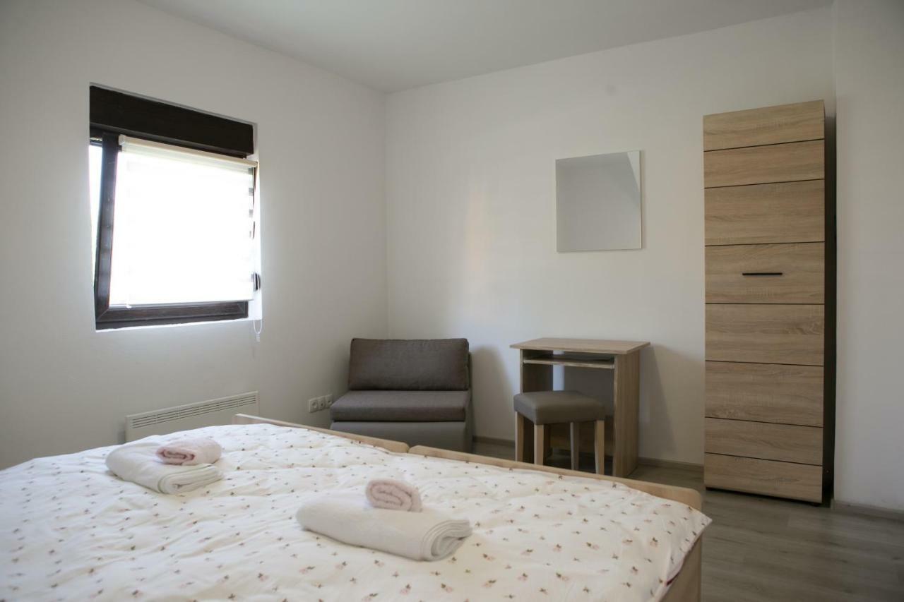 Apartman Lori Otočac Eksteriør billede